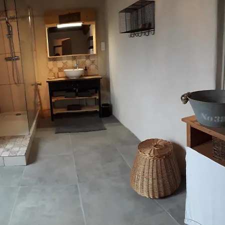 Les Tilleuls Bed & Breakfast